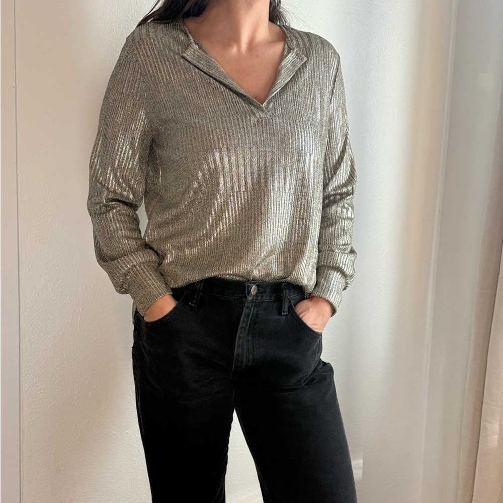 Kim & Cami Shimmering Gray Knit Top